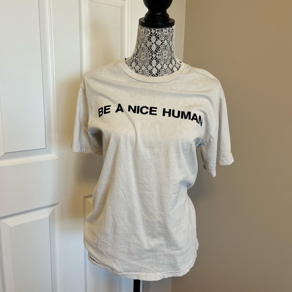 “Be a nice human” tee